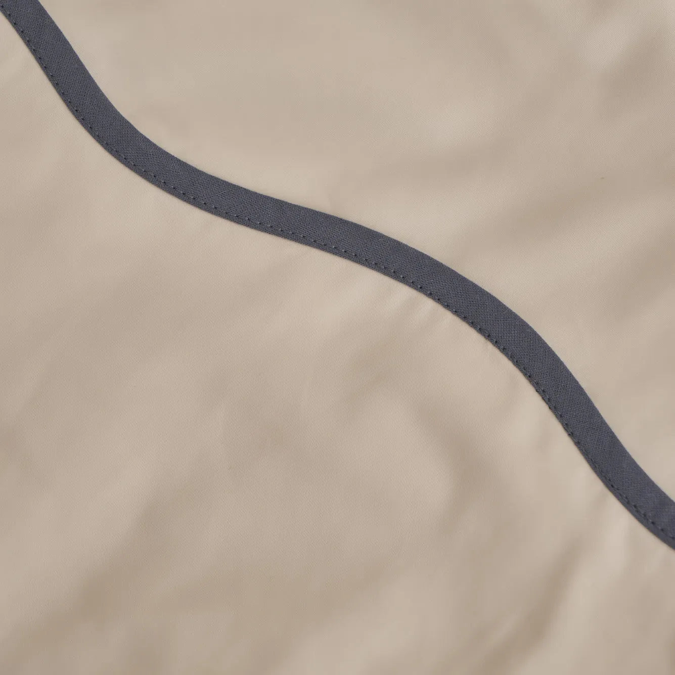 Scallop Cotton Sateen Duvet Set texture detail