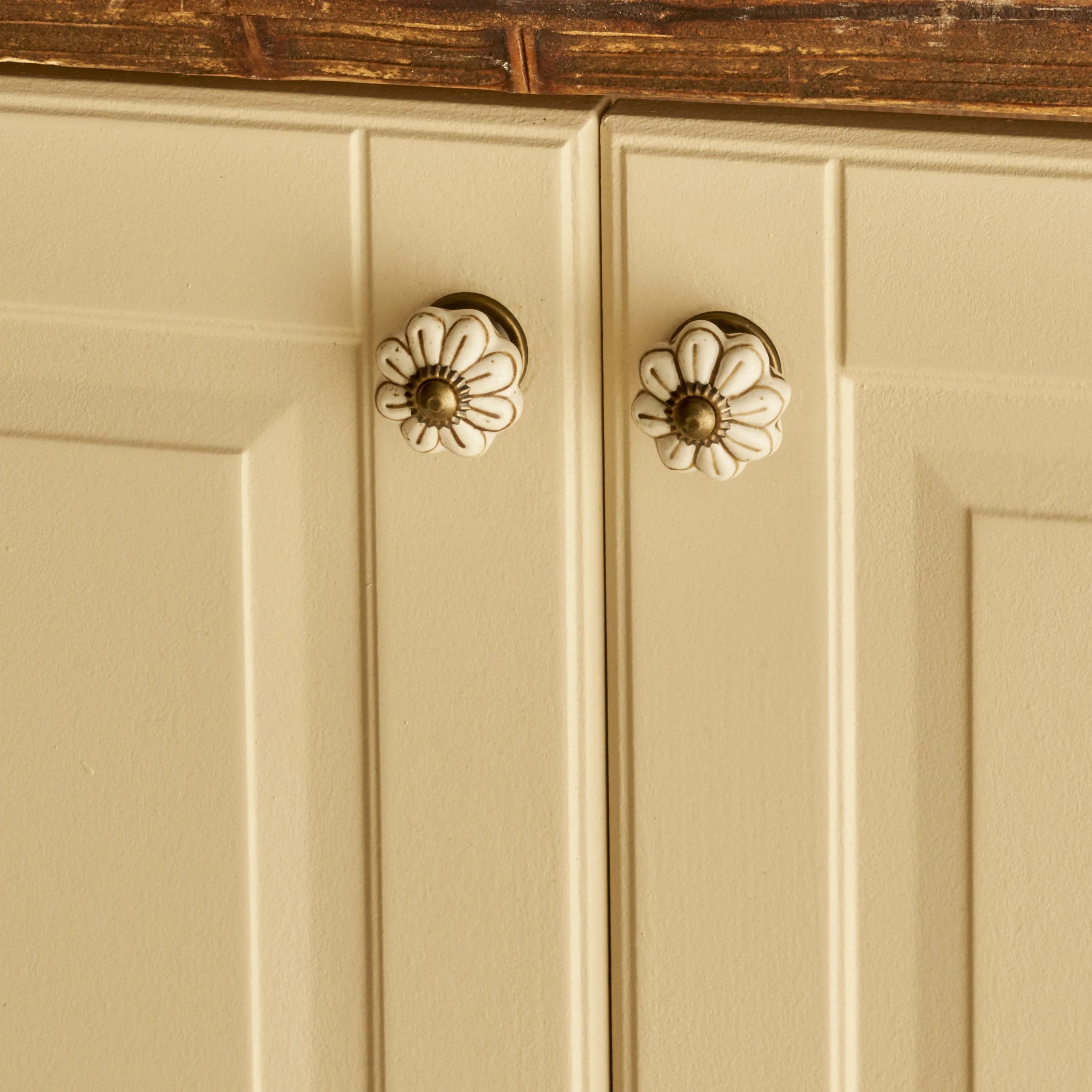 Senna Cabinet Knob (Set of 2) detail view