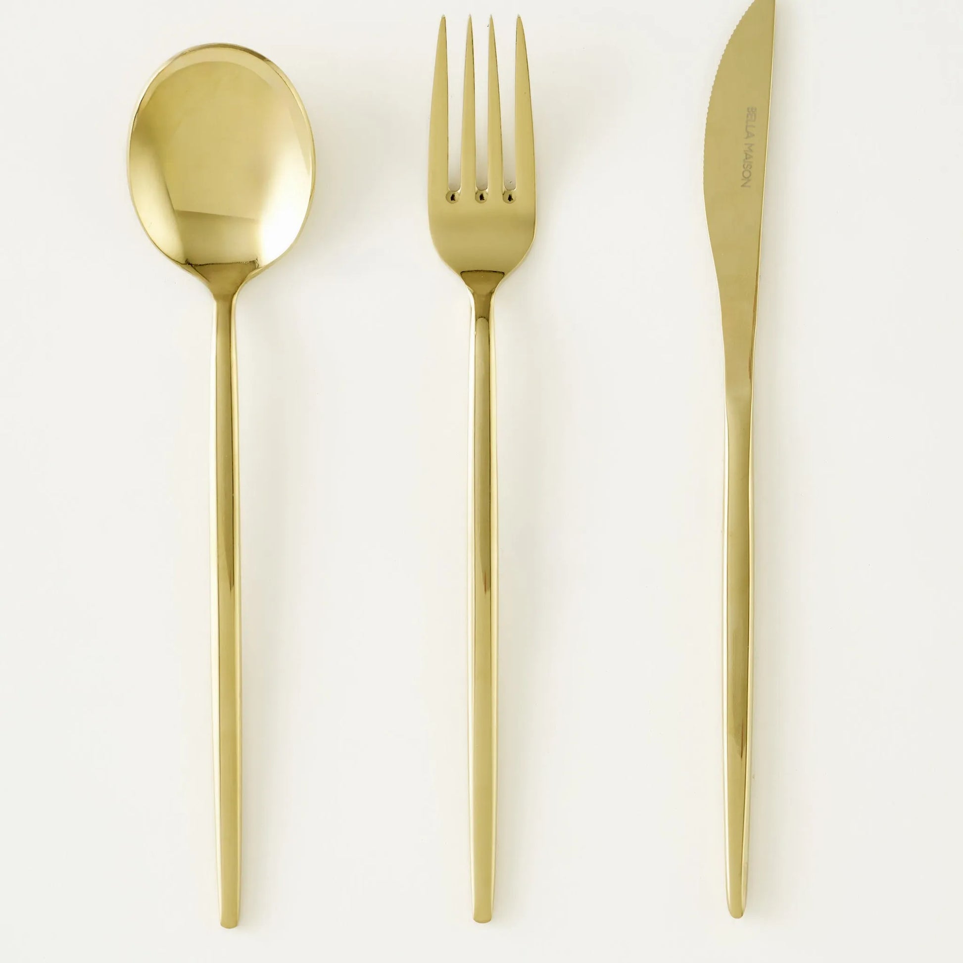 Siena 18-Piece Gold Flatware Set side view