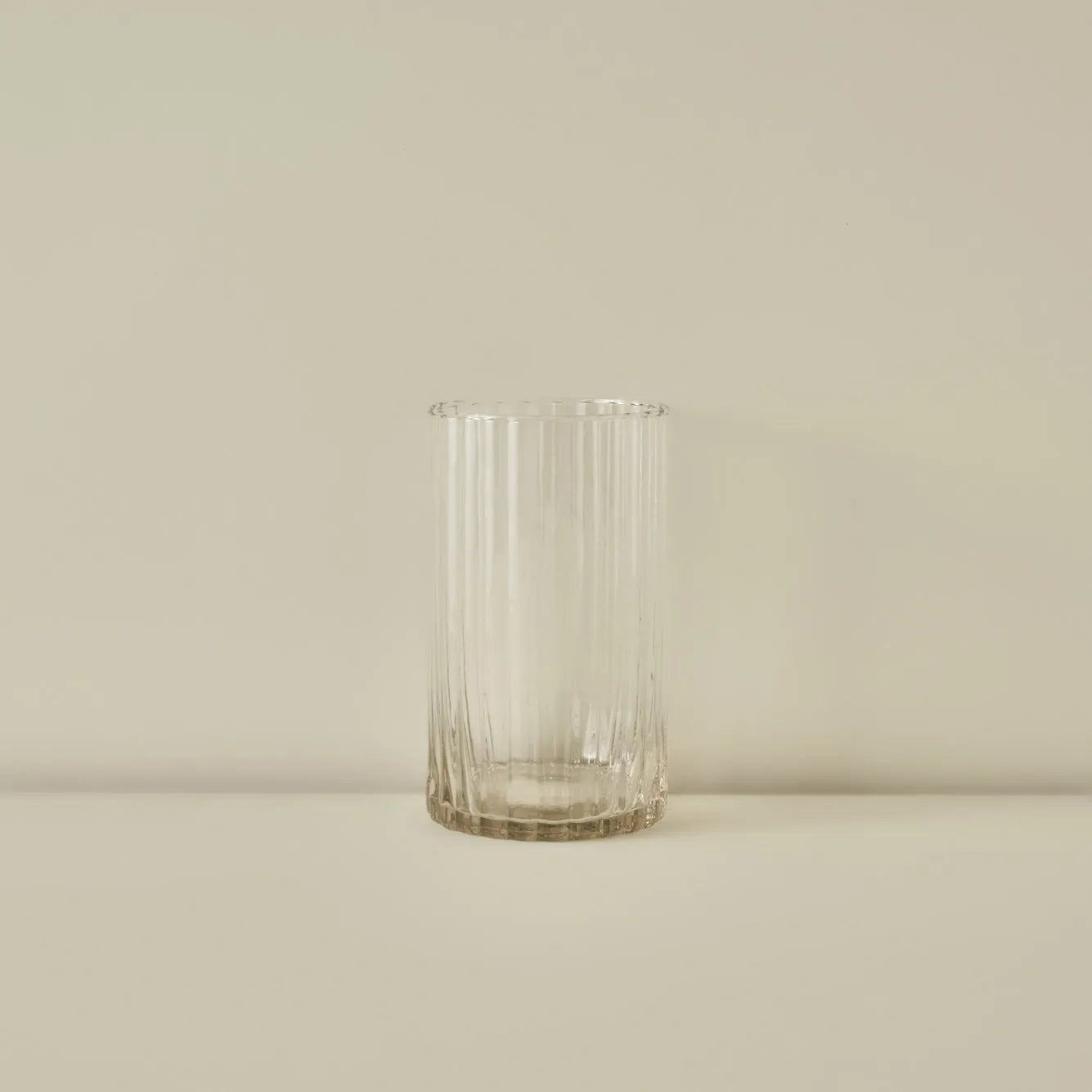 Sietra Clear Glass Vase detail view
