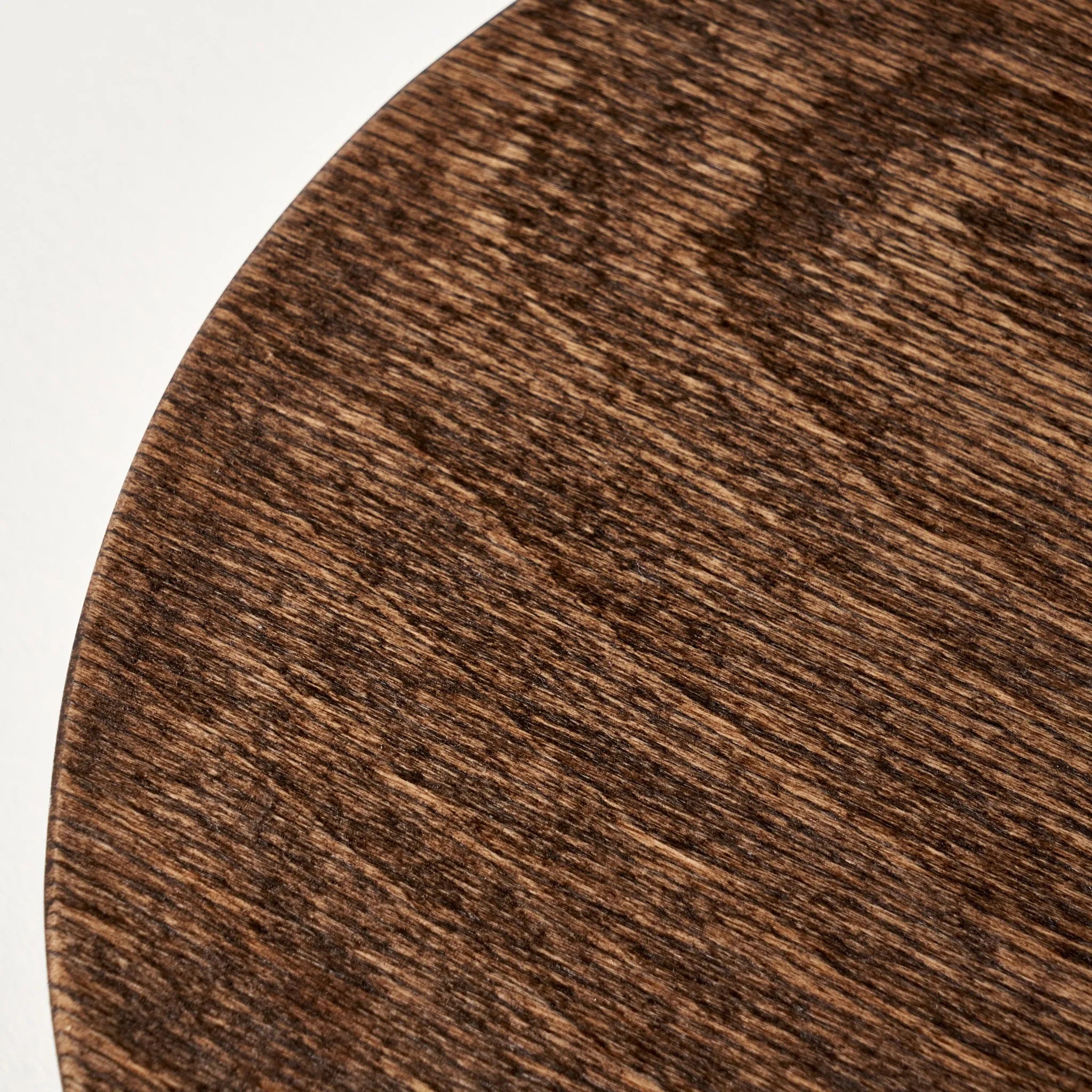 Ven Cake Stand texture detail