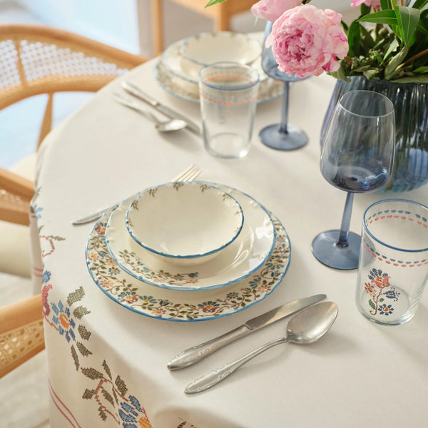 Vintage 24 Piece Porcelain Dinnerware Set