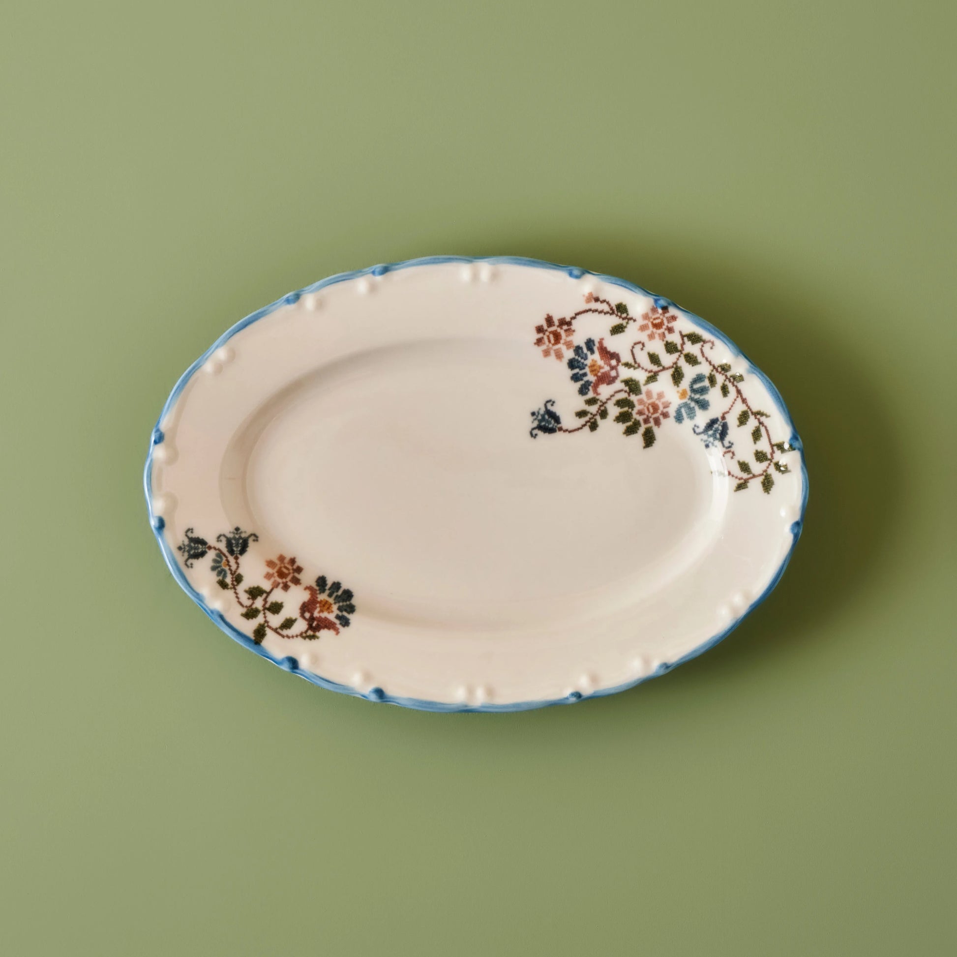 Vintage Oval Porcelain Serving Platter texture detail
